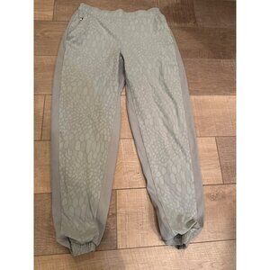 Athleta Womens Jogger Pants Size 6 Light Green Animal Print Stretch Waistband